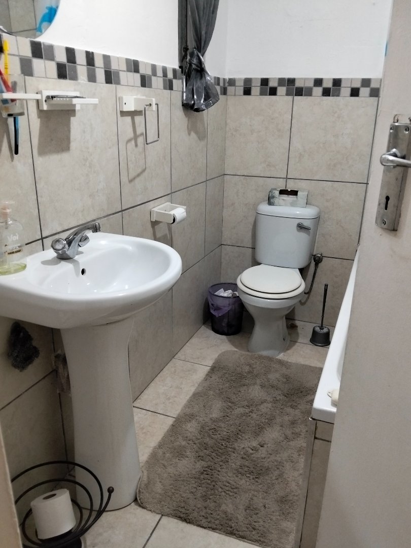 3 Bedroom Property for Sale in Rocklands Western Cape